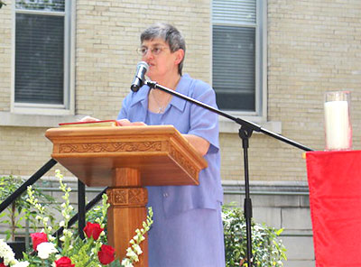 Sister Pearl Ceasar delivers OLLU Convocation Address